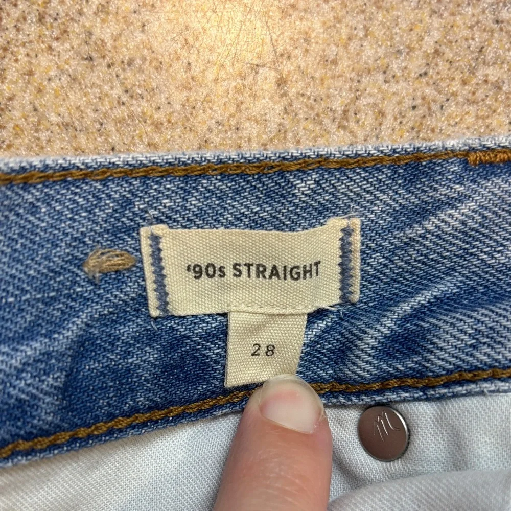 Madewell Women’s size 28 90’s Straight Jeans 29” inseam - Picture 4 of 4